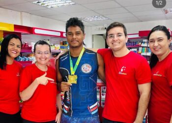 Ex-funcionário do grupo Farmanato é destaque no Taekwondo cearense