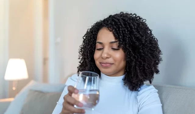 Você bebe pouca água? Saiba os benefícios da água para a saúde