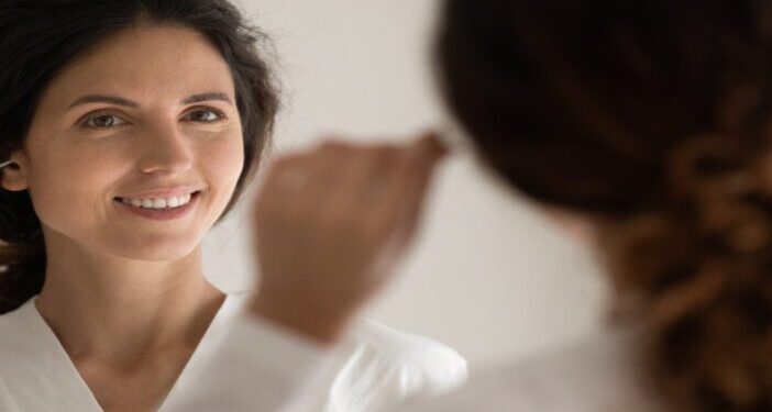 Cera de ouvido: quando e como ela deva ser removida?