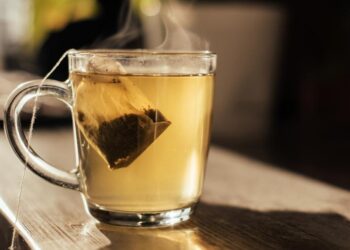 10 remédios caseiros para dor de garganta