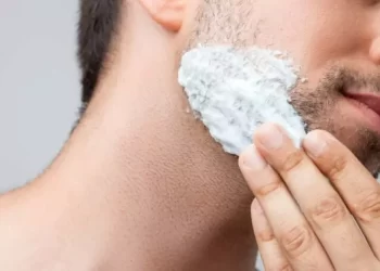 Homens: 7 dúvidas sobre como tratar a pele, o cabelo e a barba