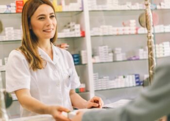 Setor de artigos farmacêuticos cresce 1,3% em agosto