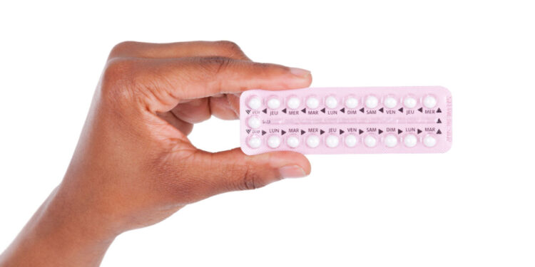 Justiça reafirma direito de farmacêuticos prescreverem contraceptivos hormonais