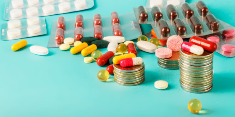 Mais de 3 mil medicamentos ficarão mais baratos em outubro
