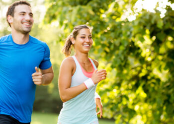 Fazer exercícios 2 vezes por semana poderia evitar 264 doenças, aponta estudo