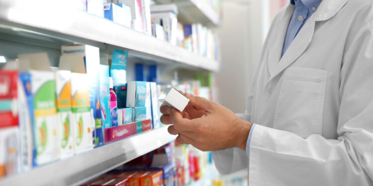 Conheça os medicamentos disponíveis gratuitamente nas farmácias