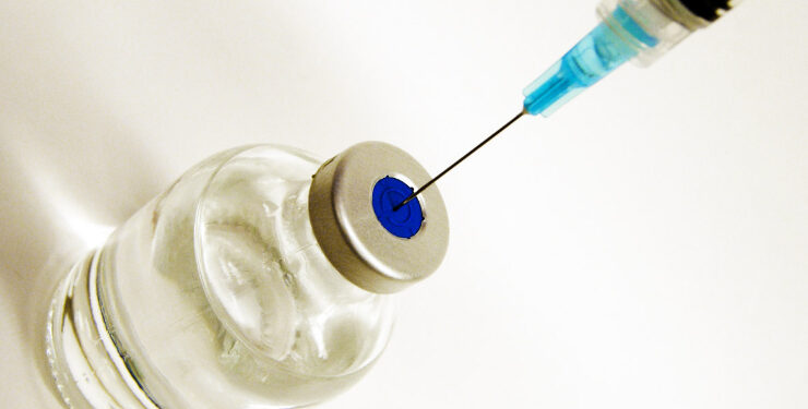 CFF garante, na Justiça, a vigência da resolução sobre a prescrição de injetáveis por farmacêuticos