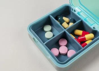 Guardar medicamentos de forma incorreta reduz sua eficácia