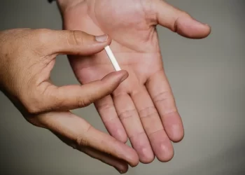 Chip da beleza: o que é, como funciona e efeitos colaterais