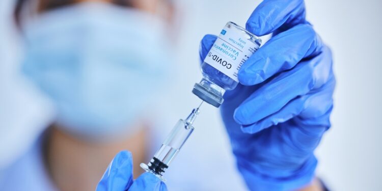 Covid-19: o que muda com a nova estratégia de vacinação