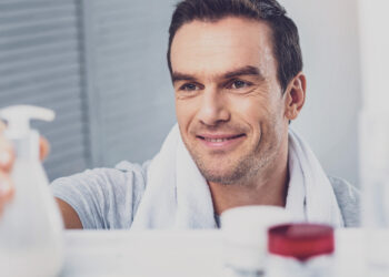 Mercado de beleza masculina deve crescer 9% ao ano até 2030