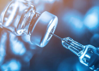 Justiça mantém resolução que respalda a atuação de farmacêuticos em procedimentos injetáveis