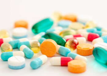 Ceará terá fábricas de medicamentos para câncer e controle de arboviroses