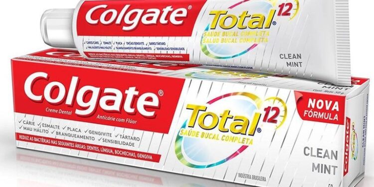 Anvisa suspende creme dental da Colgate após relatos de reações