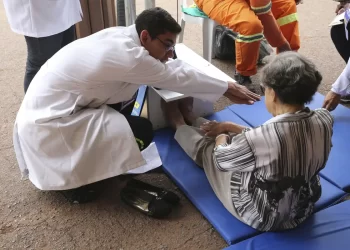 Exercícios podem prevenir quedas em idosos e melhorar recuperação