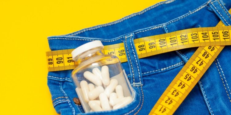 Cerca de 3% dos brasileiros admitem já ter utilizado medicamentos reguladores de apetite