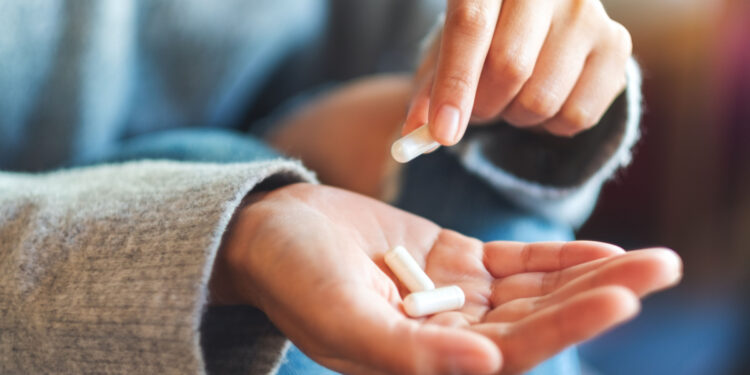 Automedicação é hábito de 9 em cada 10 brasileiros