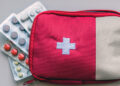 Veja dicas práticas de como montar uma farmacinha em casa