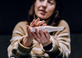 Espéculo vaginal é redesenhado por engenheiras para reduzir dor em exames ginecológicos