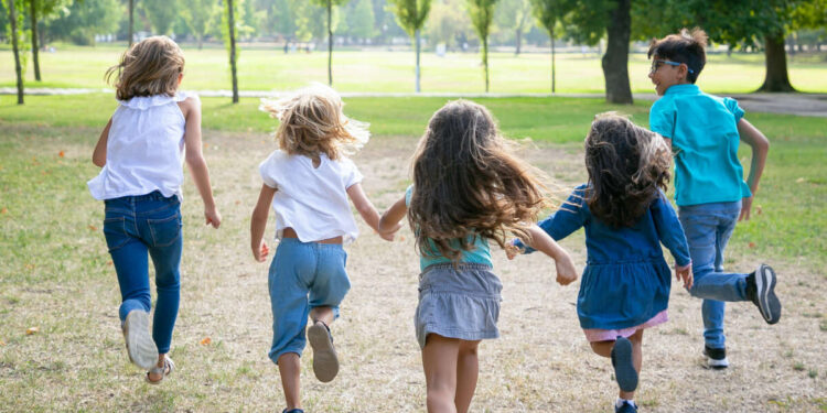 Férias escolares: especialistas reforçam cuidados para evitar acidentes com crianças