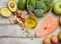 Dieta para eliminar espinhas: o que comer e o que evitar