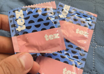 HIV avança de forma silenciosa no Brasil e Saúde diversifica oferta de camisinhas no SUS