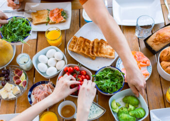 6 dicas de alimentação para fortalecer a imunidade nas mudanças de clima