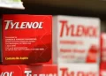 Especialistas rejeitam ligação entre paracetamol e autismo feita por Trump