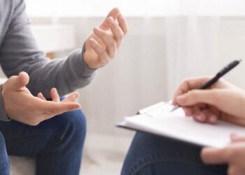 Mais de 1 bilhão de pessoas vivem com transtornos mentais, revela OMS