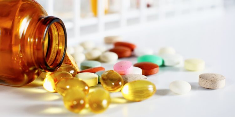 Suplementos e vitaminas: conheça os TOP 10 nas farmácias