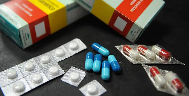 Resistência a antibióticos avança e ameaça eficácia dos tratamentos, alerta OMS