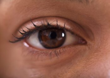 Veja como o metanol em bebidas contaminadas pode afetar a visão