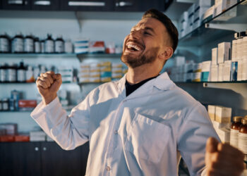 Piso salarial nacional dos farmacêuticos deve ser votado na próxima semana