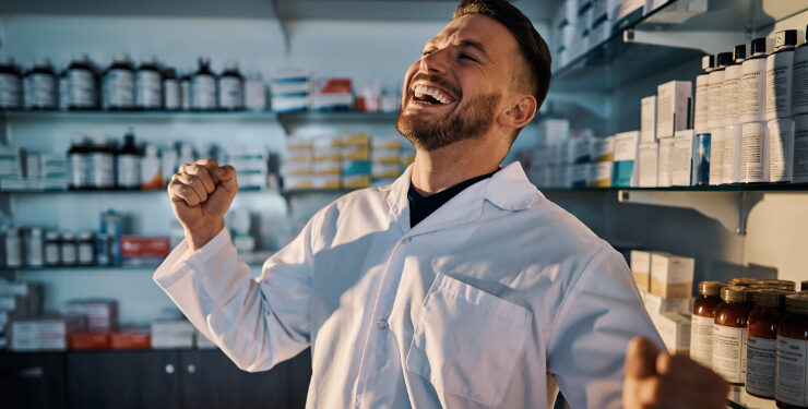 Piso salarial nacional dos farmacêuticos deve ser votado na próxima semana