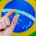 Brasil vai produzir medicamentos para câncer, esclerose múltipla, e vacinas de VSR e mRNA