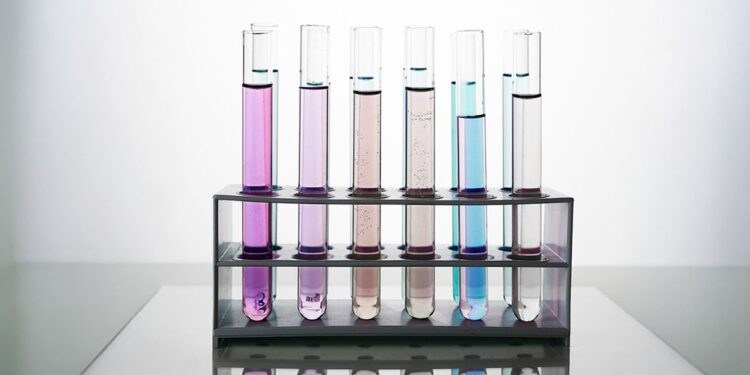 Ceará possui dois casos descartados e três em investigação de intoxicação por metanol