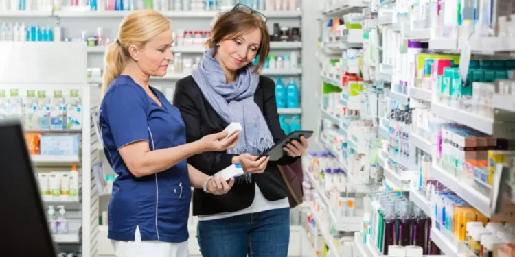 Setor de artigos farmacêuticos cresce 0,2% em outubro, aponta IVS