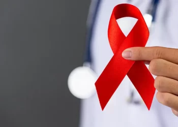 Brasil celebra avanços no Dia Mundial de Luta contra o HIV