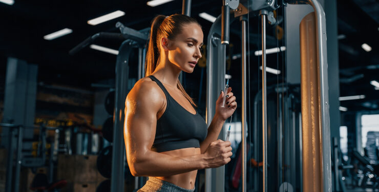 Sociedades médicas reforçam alerta sobre riscos do uso de testosterona em mulheres