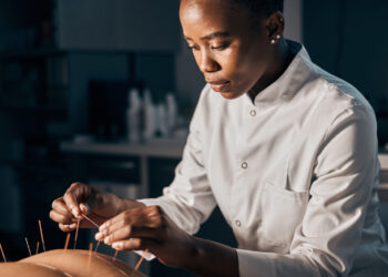 Senado aprova regulamentação da acupuntura e inclui farmacêuticos entre os profissionais habilitados