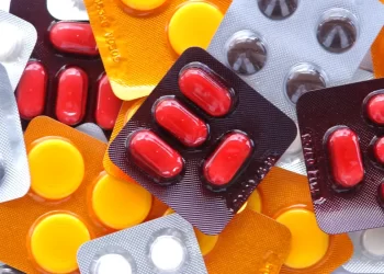 Anvisa proíbe venda de remédios da Needs e da Bwell