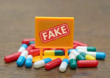 Suplementos: vídeos falsos vendem ‘cura’ até de câncer