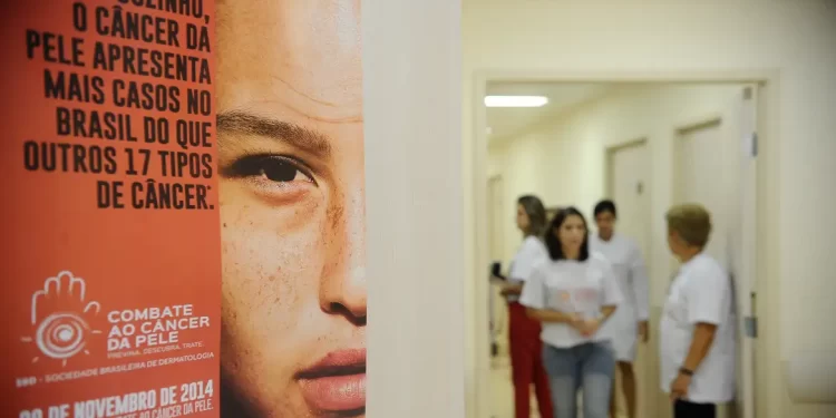 Casos de câncer de pele saltam de 4 mil para mais de 72 mil em 10 anos