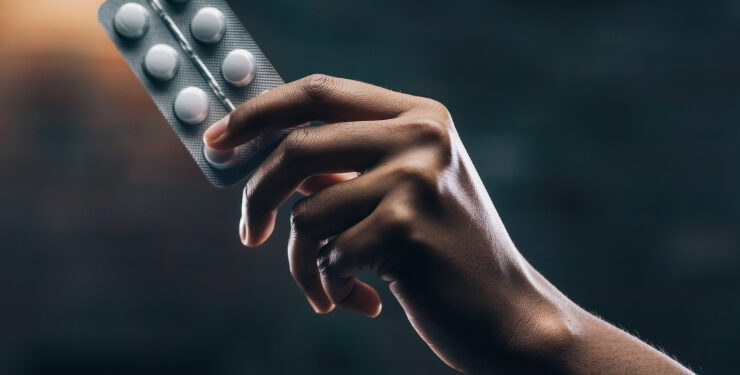 Estudo nacional alerta para riscos do uso prolongado de Omeprazol e similares