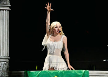 “Lei de Gaga”: nova lei reconhece fibromialgia como condição que pode configurar deficiência