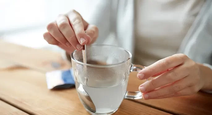 Melhores remédios para combater a ressaca: de farmácia e caseiros