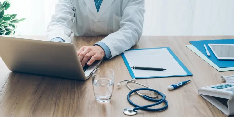 Anvisa esclarece as novas regras para receitas eletrônicas