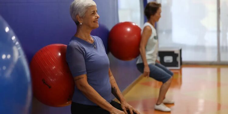 Exercícios físicos contribuem para envelhecimento saudável