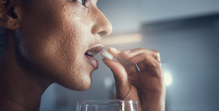 Pílula experimental reduz colesterol LDL em até 60% e aponta nova estratégia contra doenças cardiovasculares