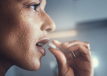 Pílula experimental reduz colesterol LDL em até 60% e aponta nova estratégia contra doenças cardiovasculares